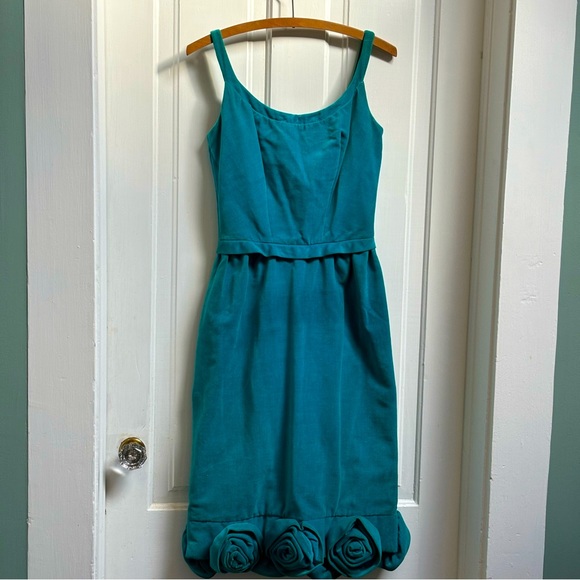 Teal Velvet Vintage 1960s Wiggle Dress With Rosettes At The Hem - Size XSmall - Picture 2 of 8